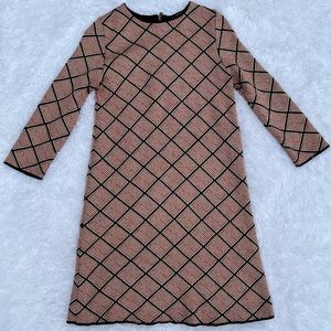 ZARA KNIT LONG SLEEVE DRESS. VINTAGE STYLE. SIZE SMALL